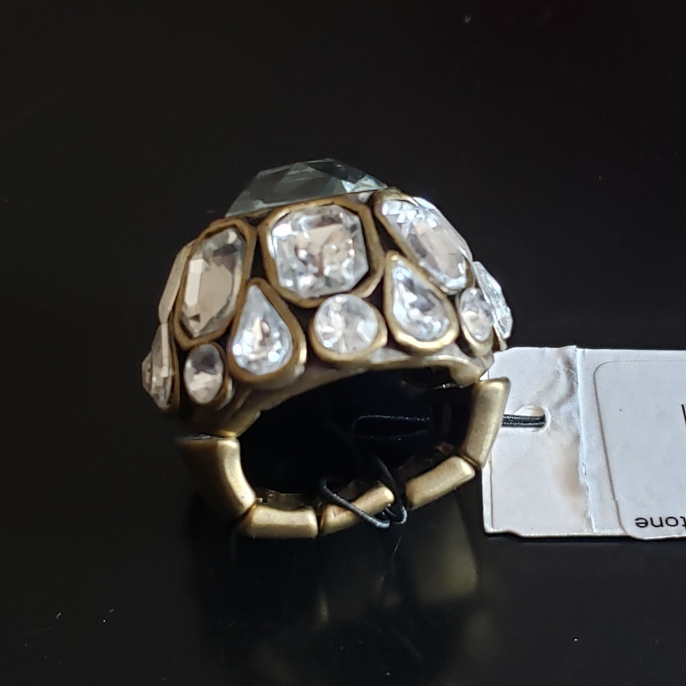 NWT Large Rhinestone Rock Stretch Ring - Picture 8 of 8